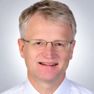 Prof. Dieter Broering